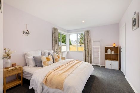 Photo of property in 3 Sealy Place, Bryndwr, Christchurch, 8053