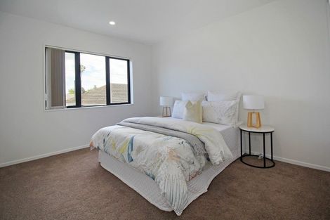 Photo of property in 64a Friesian Drive, Mangere, Auckland, 2022