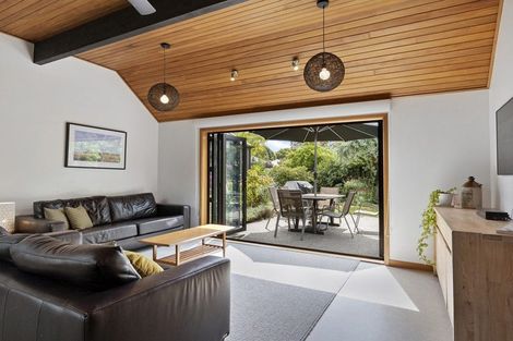 Photo of property in 25 Cricklewood Place, Avonhead, Christchurch, 8042