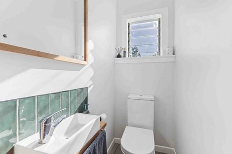 Photo of property in 19 Tuahu Place, Waitara, 4320