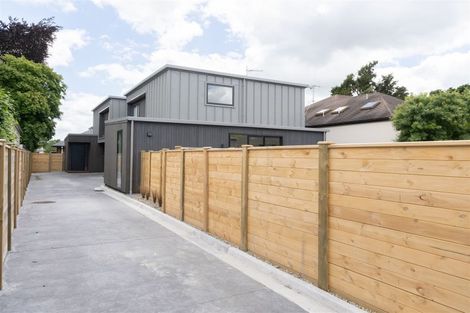 Photo of property in 23u2 Strowan Avenue, Fairfield, Hamilton, 3214