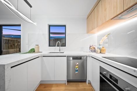 Photo of property in 29a Hywell Place, Manurewa, Auckland, 2102