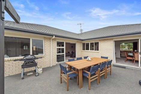 Photo of property in 19 Palliser Drive, Huntington, Hamilton, 3210