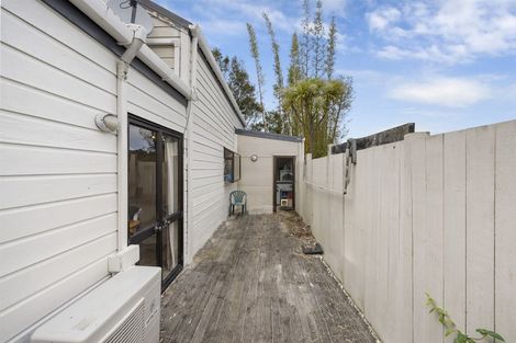 Photo of property in 67 Rosier Road, Glen Eden, Auckland, 0602