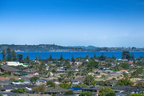 Photo of property in 57 The Ritz, Orewa, 0931
