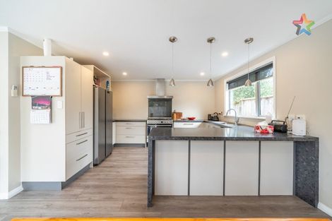 Photo of property in 51 Bristol Square, Hutt Central, Lower Hutt, 5010