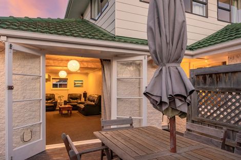 Photo of property in 72 Dunedin Street, Redwood, Christchurch, 8051