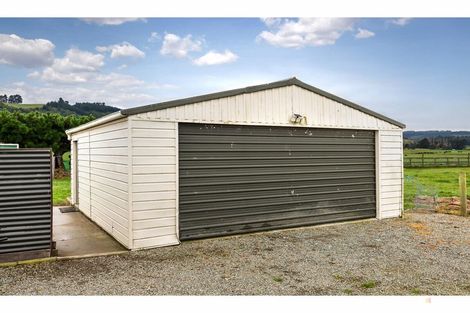 Photo of property in 856 Hakataramea Highway, Waimate, 7977