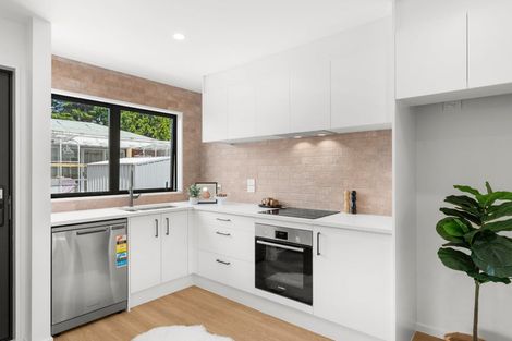 Photo of property in 300b Wairakei Road, Bryndwr, Christchurch, 8053