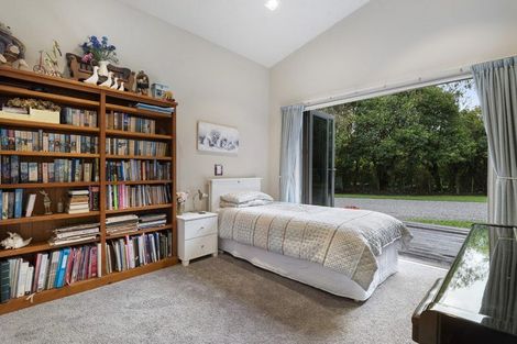 Photo of property in 514 Waitoki Road, Wainui, Silverdale, 0994