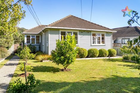Photo of property in 126 Kowhai Street, Naenae, Lower Hutt, 5011