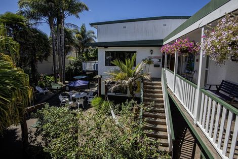 Photo of property in 27 Selwyn Road, Paihia, 0200