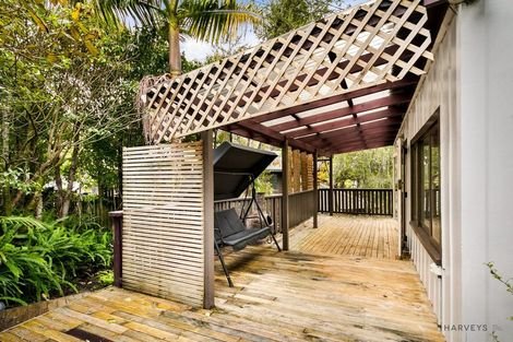 Photo of property in 7 Fairmount Road, Titirangi, Auckland, 0604