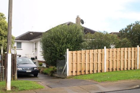 Photo of property in 9 Forbes Road, Favona, Auckland, 2024