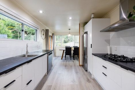Photo of property in 24 Rothesay Place, Dinsdale, Hamilton, 3204