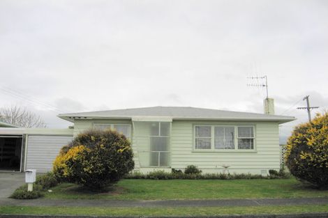 Photo of property in 2 Tawa Street, Levin, 5510