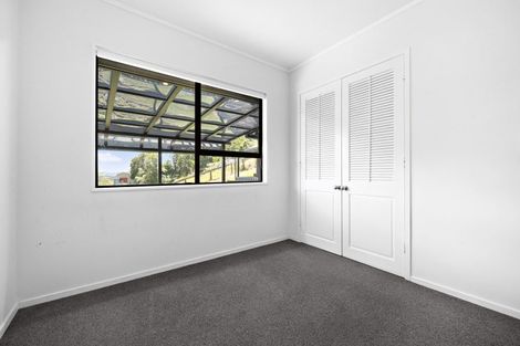 Photo of property in 43 Ohiwa Road, Papakura, 2582