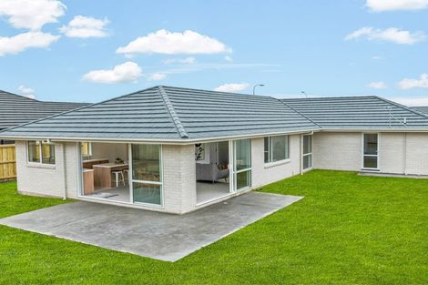 Photo of property in 79 Northmoor Boulevard, Rolleston, 7615