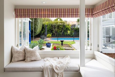 Photo of property in 74 Princes Street, Cambridge, 3434