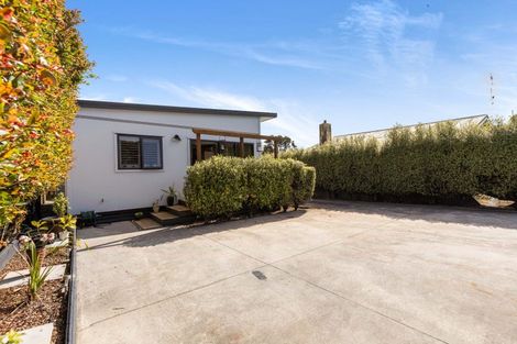 Photo of property in 88a Pioneer Road, Moturoa, New Plymouth, 4310