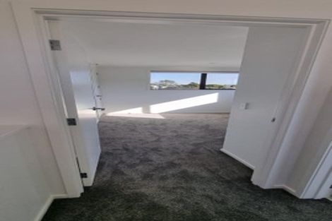 Photo of property in 1/81 Kervil Avenue, Te Atatu Peninsula, Auckland, 0610