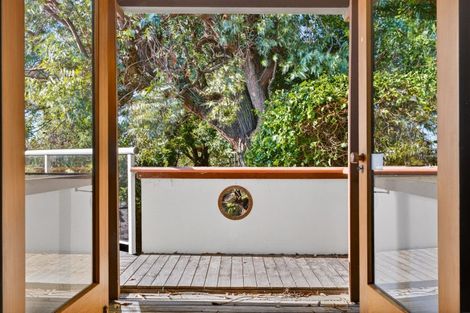 Photo of property in 122a Chaucer Road, Hospital Hill, Napier, 4110
