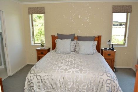 Photo of property in 3 Matua Place, Parklands, Christchurch, 8083