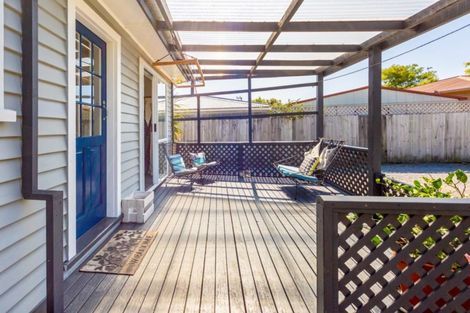 Photo of property in 34 Tilford Street, Woolston, Christchurch, 8062