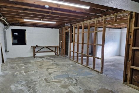 Photo of property in 20 Alberta Road, Glen Avon, New Plymouth, 4312