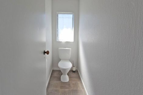Photo of property in 1 Kauri Street, Taradale, Napier, 4112