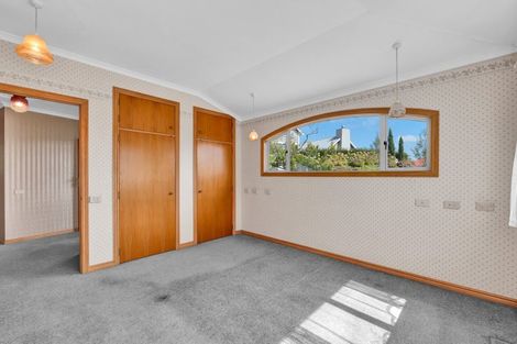 Photo of property in 64 Waiwaka Terrace, Strandon, New Plymouth, 4312