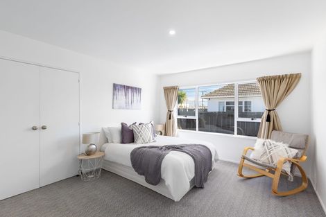 Photo of property in 24 Roberts Road, Hei Hei, Christchurch, 8042