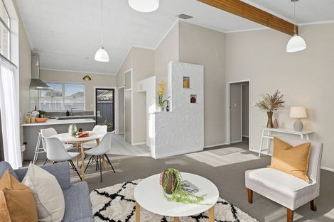 Photo of property in 190 Tiro Tiro Road, Levin, 5510