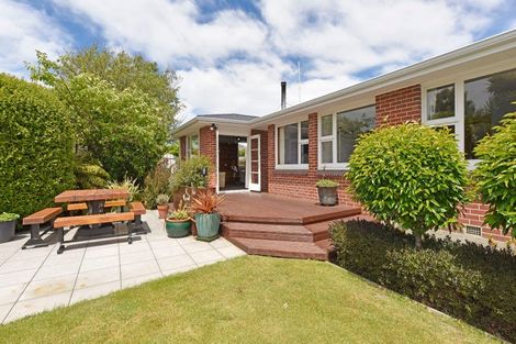Photo of property in 16 Adams Place, Woolston, Christchurch, 8023