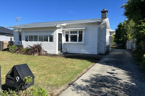 Photo of property in 9 Chelwood Street, Takaro, Palmerston North, 4412