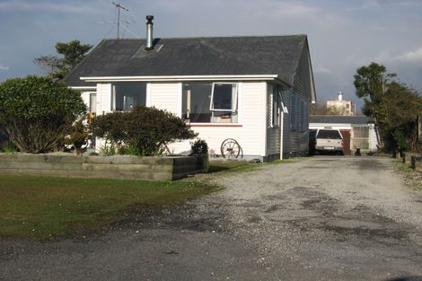 Photo of property in 50 Jollie Street, Hokitika, 7810