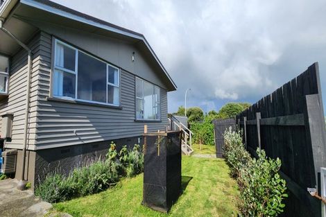 Photo of property in 55 Marama Crescent, Spotswood, New Plymouth, 4310