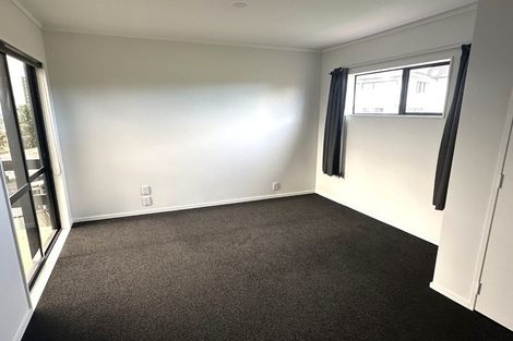 Photo of property in 5a Becker Way, Karori, Wellington, 6012