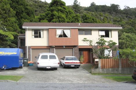 Photo of property in 84 Tawhai Street, Stokes Valley, Lower Hutt, 5019