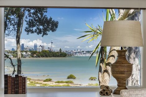Photo of property in 13 Herbert Street, Hauraki, Auckland, 0622