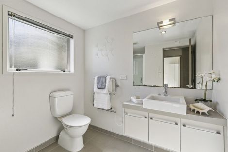 Photo of property in 45 Winsley Terrace, Churton Park, Wellington, 6037