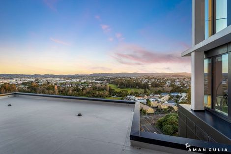 Photo of property in 1 Buscomb Avenue, Henderson, Auckland, 0610