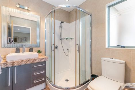 Photo of property in 31 Church Road, Ardmore, Papakura, 2582