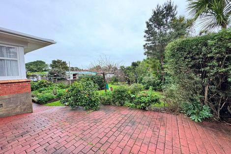 Photo of property in 18 Tomlinson Street, Hillpark, Auckland, 2102