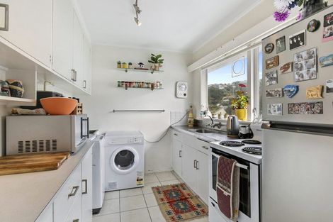 Photo of property in 139u2 Queens Drive, Lyall Bay, Wellington, 6022