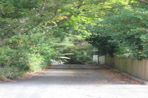 Photo of property in 28a Jocelyn Crescent, Pinehaven, Upper Hutt, 5019