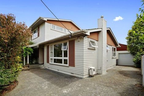 Photo of property in 1033 High Street, Avalon, Lower Hutt, 5011