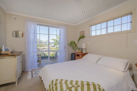 Photo of property in 5 Wells Place, Whitianga, 3510