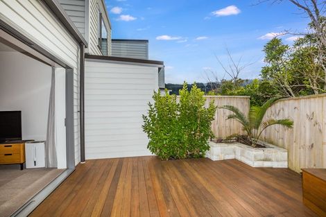 Photo of property in 14/7u Handyside Street, Tawa, Wellington, 5028