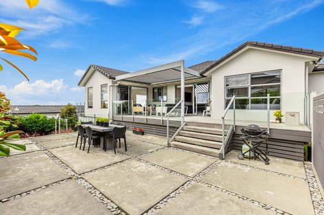 Photo of property in 32 Manhattan Rise, Orewa, 0931